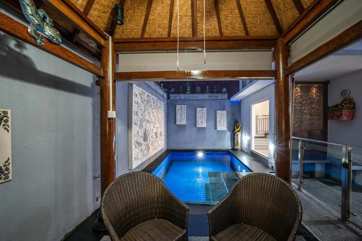 3 Bedroom Private Pool Villa In Kuta Kuta  0*, Kuta (Bali)