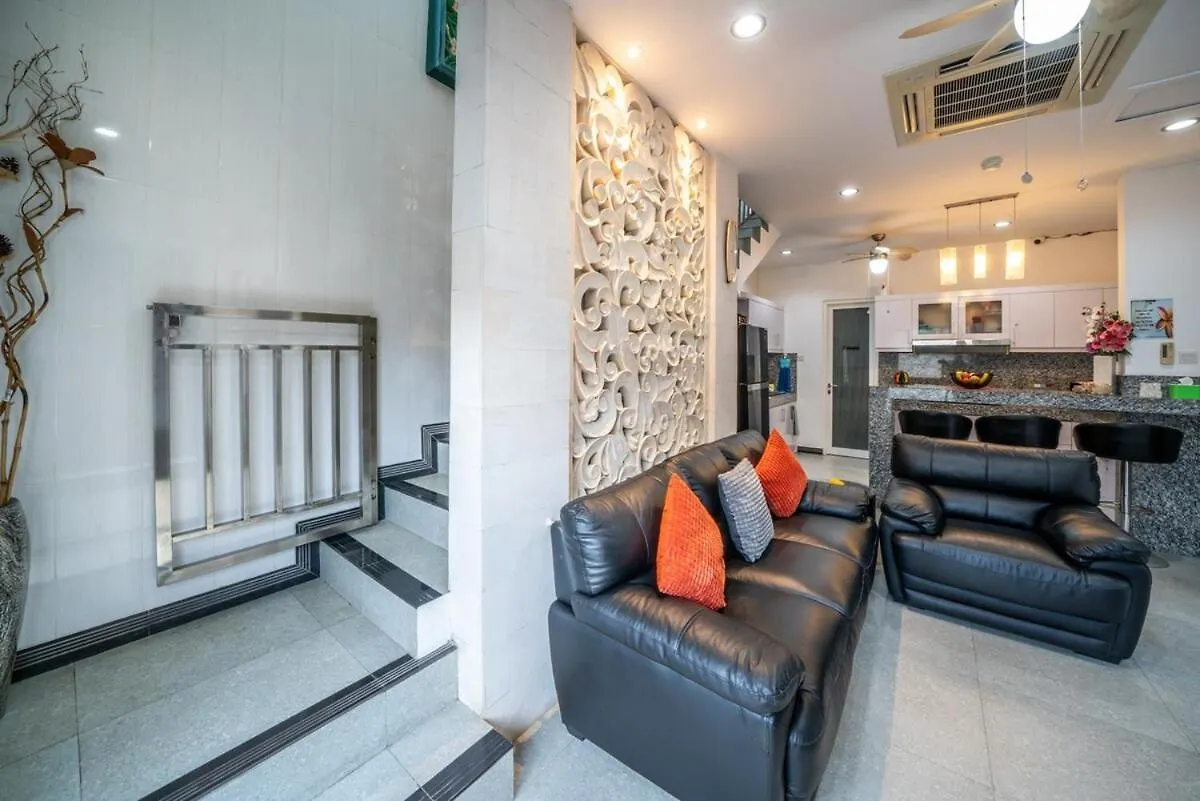 3 Bedroom Private Pool Villa In Kuta Kuta  Kuta (Bali)