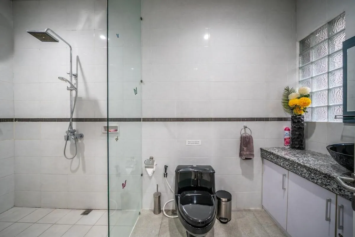 3 Bedroom Private Pool Villa In Kuta Kuta