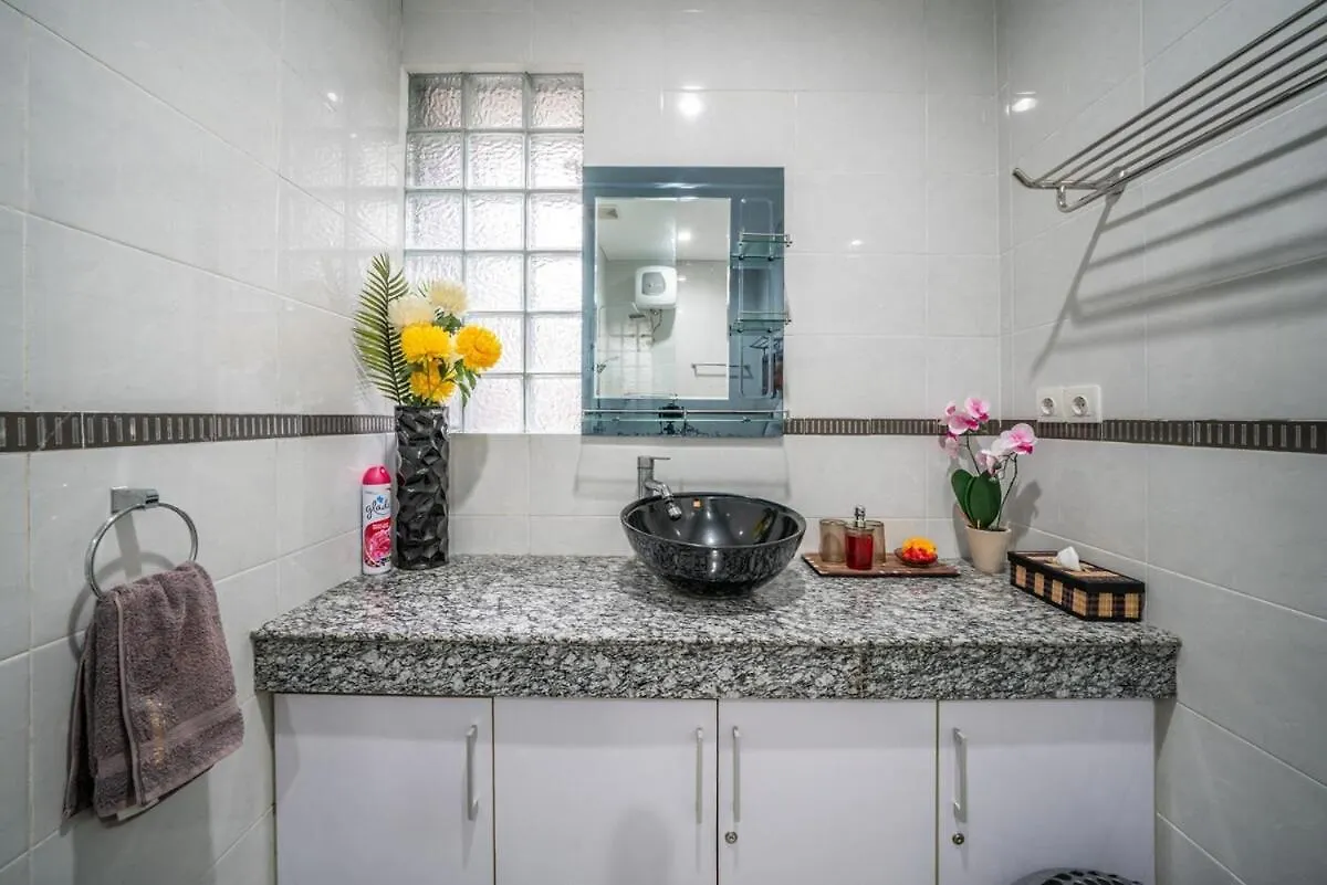 3 Bedroom Private Pool Villa In Kuta Kuta