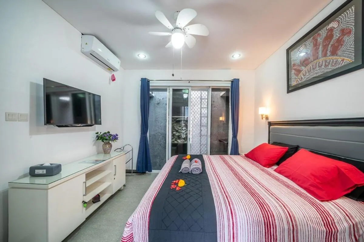 3 Bedroom Private Pool Villa In Kuta Kuta  0*, Kuta (Bali) Indonesia