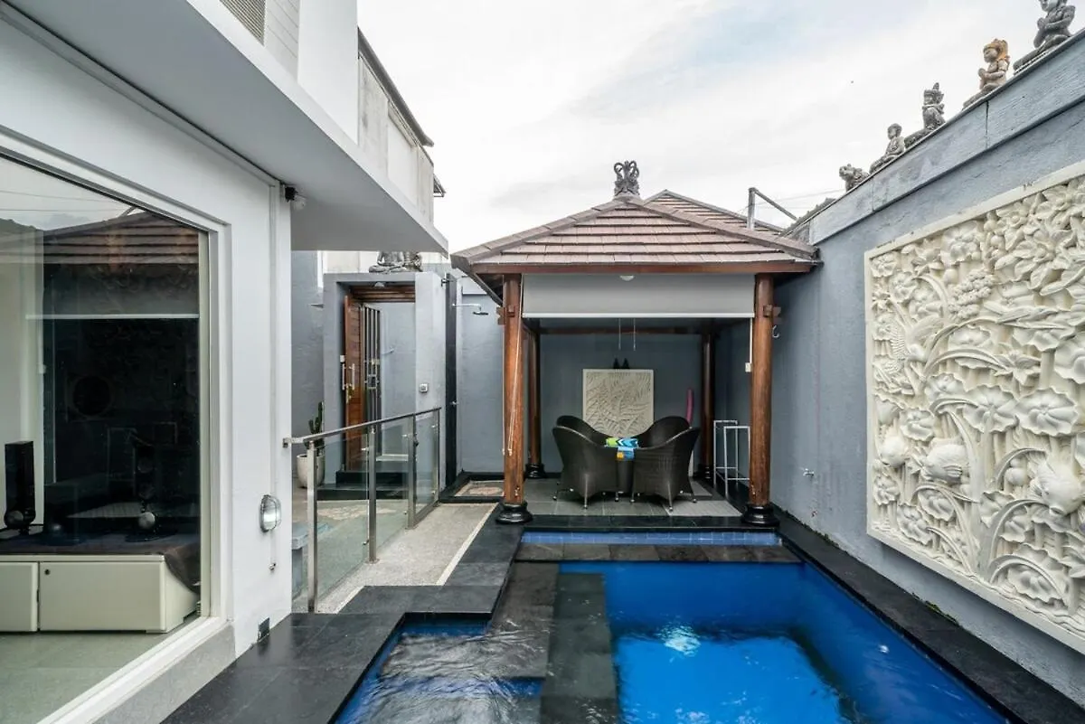 3 Bedroom Private Pool Villa In Kuta Kuta Lombok Indonesia
