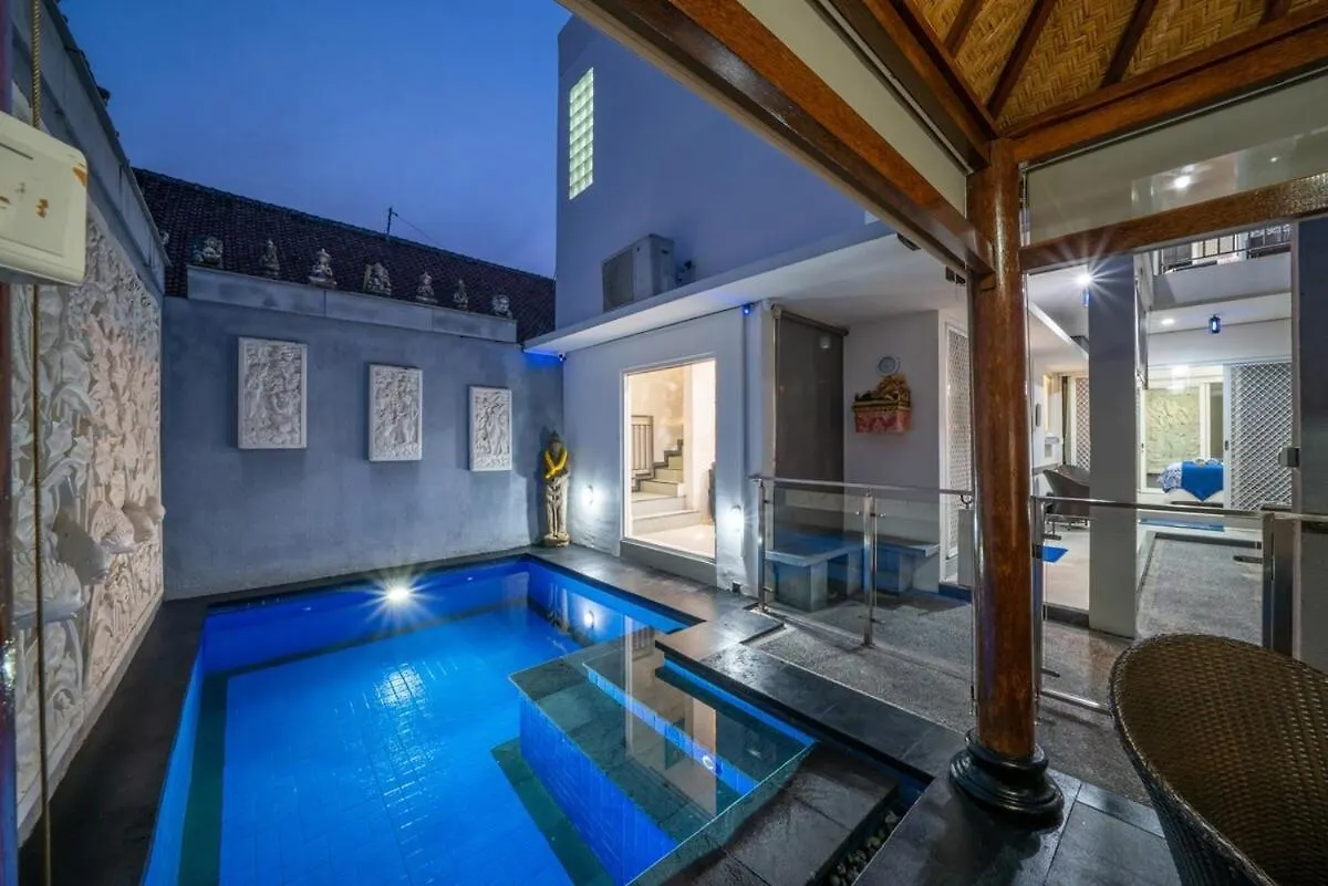 3 Bedroom Private Pool Villa In Kuta Kuta Lombok 0*,